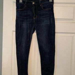 American Eagle skinny jeans. Size 8 regular.
